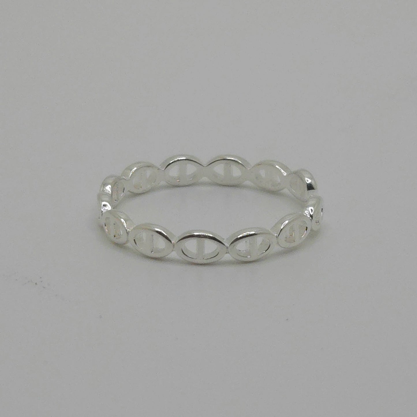 Theta Ring