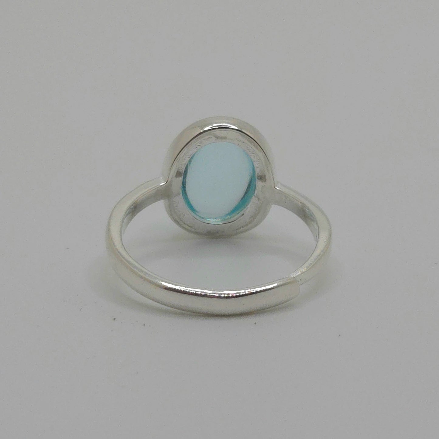 Aquamarine Carbachon Ring