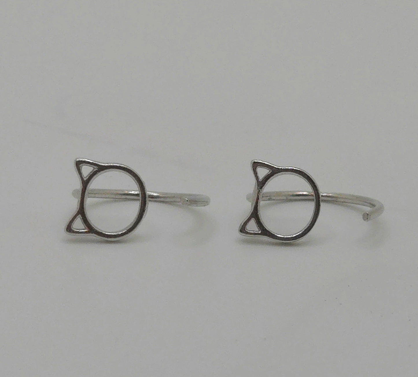 Kitty Head Hook Earrings