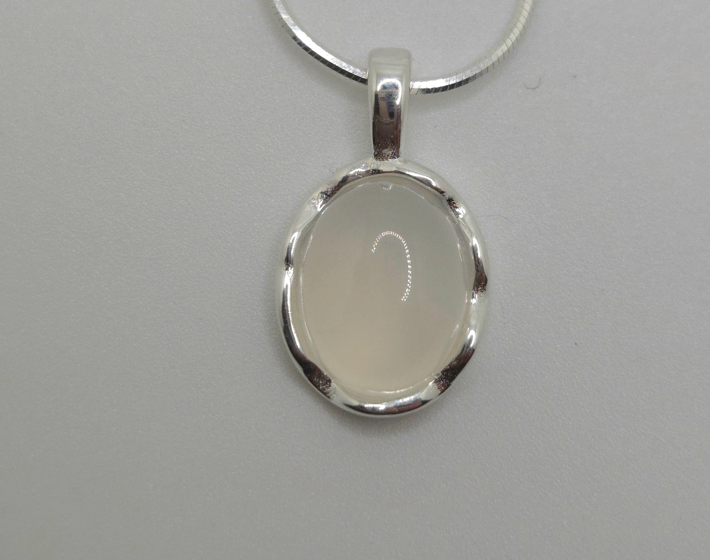 White Agate Stone Pendant Necklace
